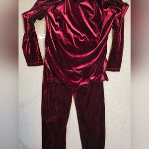 Vintage Chic Velvet Maroon Set.  Straight Pants V-neck. Very Soft. Circa 1978